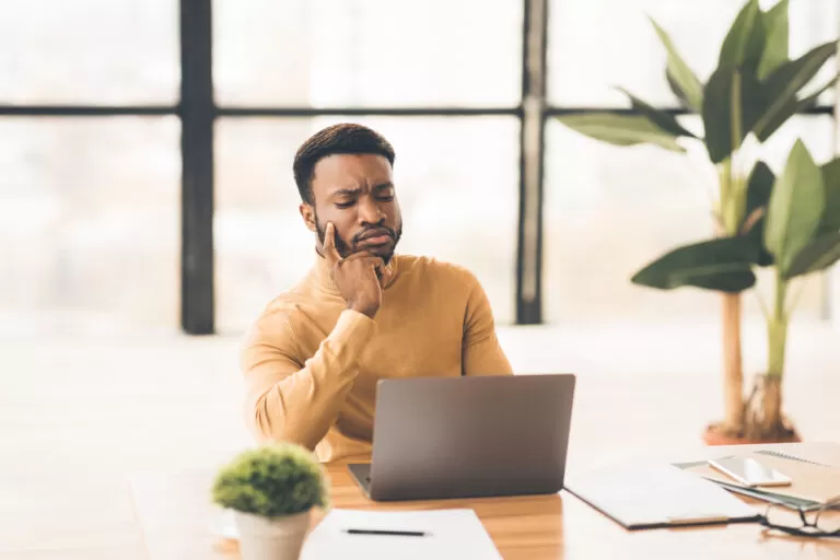 Difference between free and paid payroll software